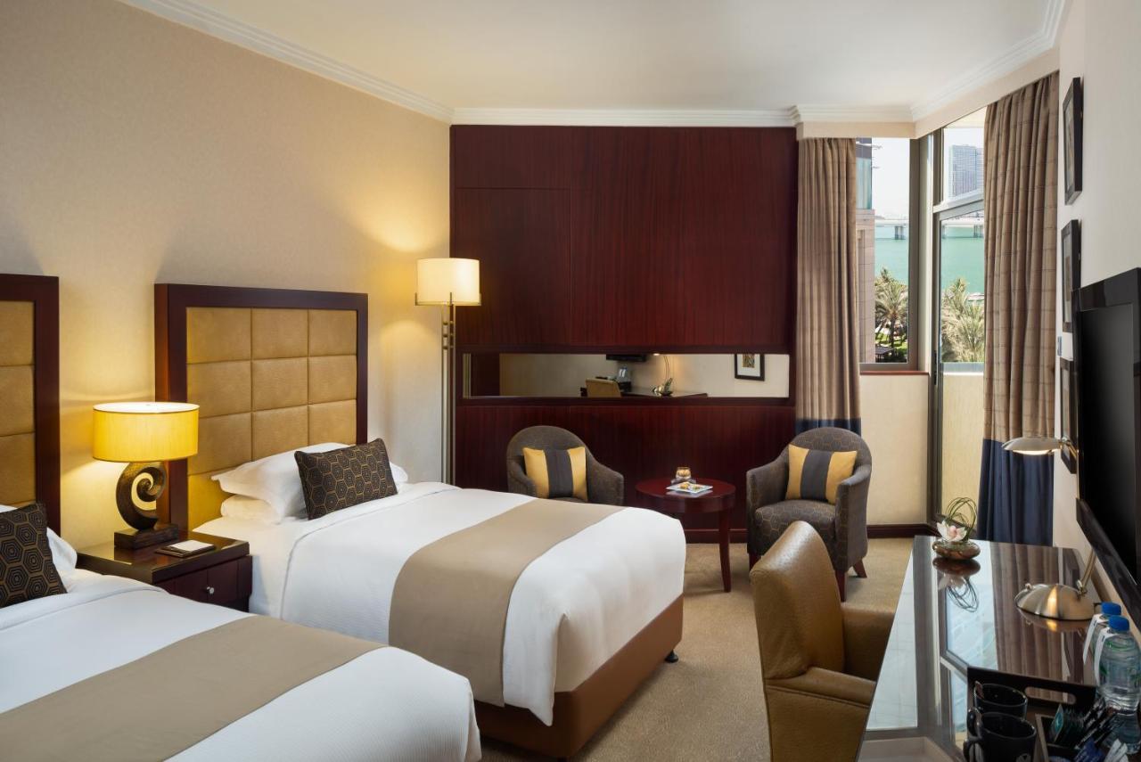 Beach Rotana - Abu Dhabi Esterno foto A room at the Conrad London St. George's Wharf